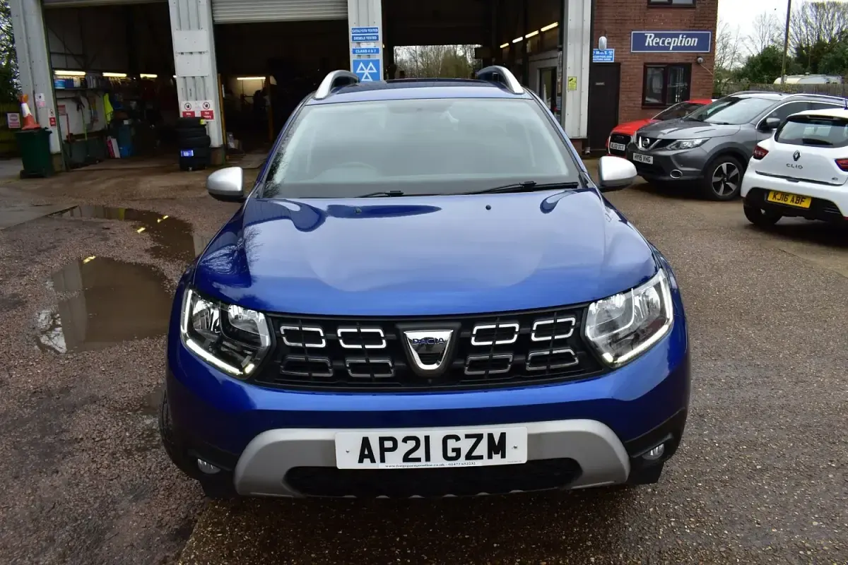 Used Dacia Duster Prestige 100 HP (73 kW) 2021 Blue SUV