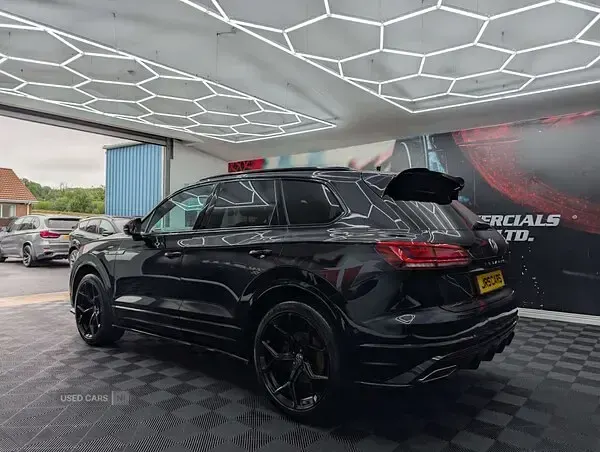 Used VW Touareg R-line 286 HP (210 kW) 2019 Black SUV