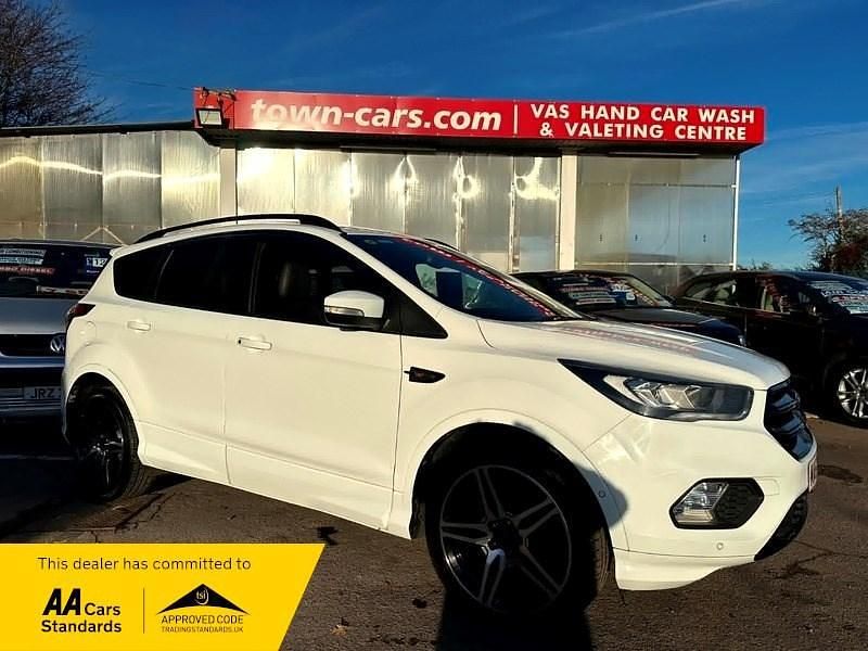 White Used 2017 Ford Kuga ST-Line SUV | £8,999 (Expensive) - Image 1/4