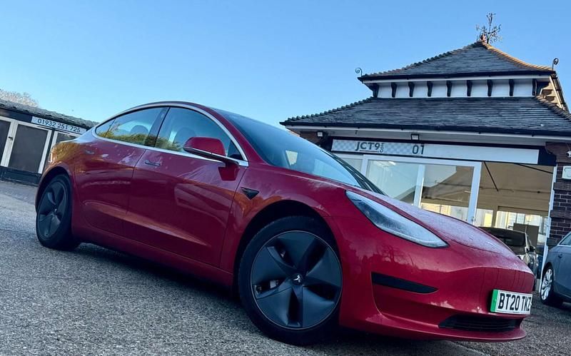 Used Tesla Model 3 Standard Range 366 kW (498 HP) 2020 Red Sedan