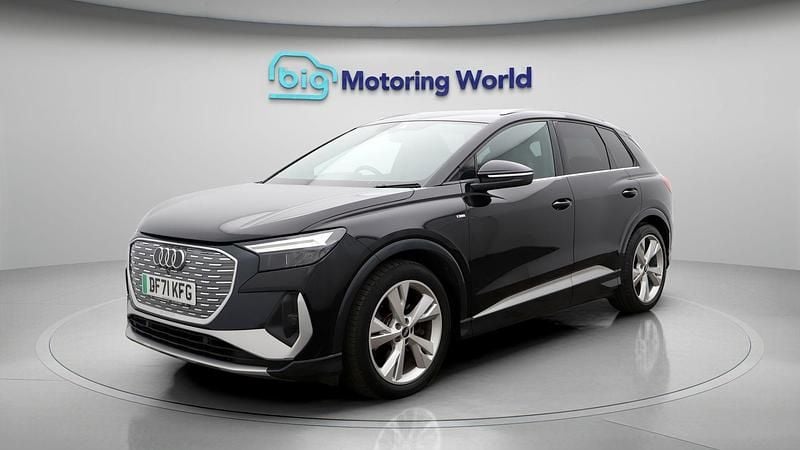 Used Audi Q4 e-tron S-Line 125 kW (170 HP) 2022 Black SUV