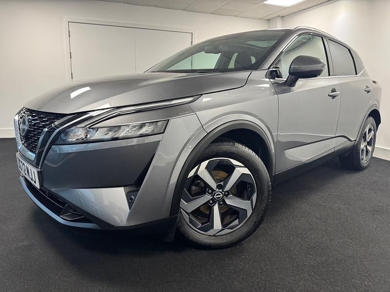 Grey Used 2022 Nissan Qashqai N-Connecta SUV | £15,996 (Fair price) - Image 1/4