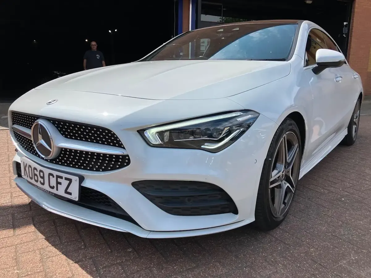 Used Mercedes CLA220 AMG Line Premium Plus 190 HP (139 kW) 2020 White Coupe