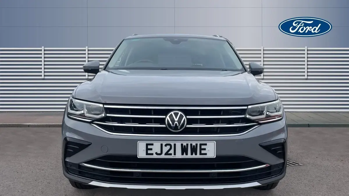 Used VW Tiguan Elegance 150 HP (110 kW) 2021 Grey SUV