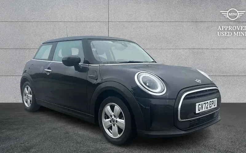 Used Mini Cooper Classic 136 HP (100 kW) 2022 Hatchback