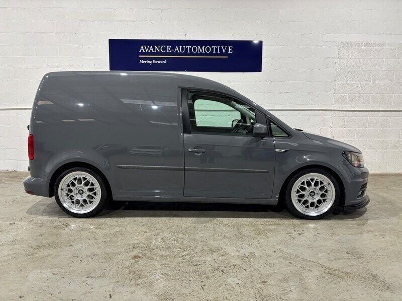 Grey Used 2020 VW Caddy Highline MPV | £16,995 (Expensive) - Image 1/4