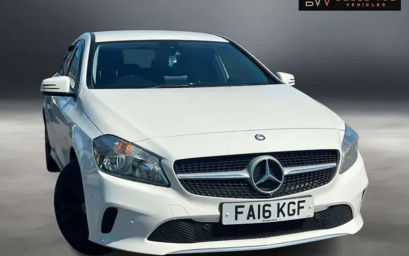 Used Mercedes A180 109 HP (80 kW) 2018 Hatchback