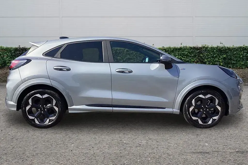 Used Ford Puma ST-Line X 155 HP (114 kW) 2025 Silver SUV