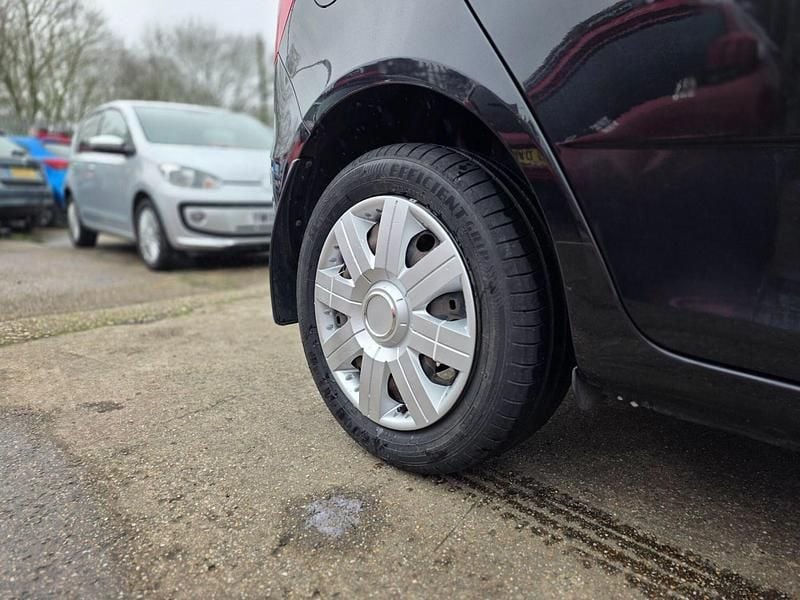 Used Skoda Fabia 105 HP (77 kW) 2014 Black Hatchback