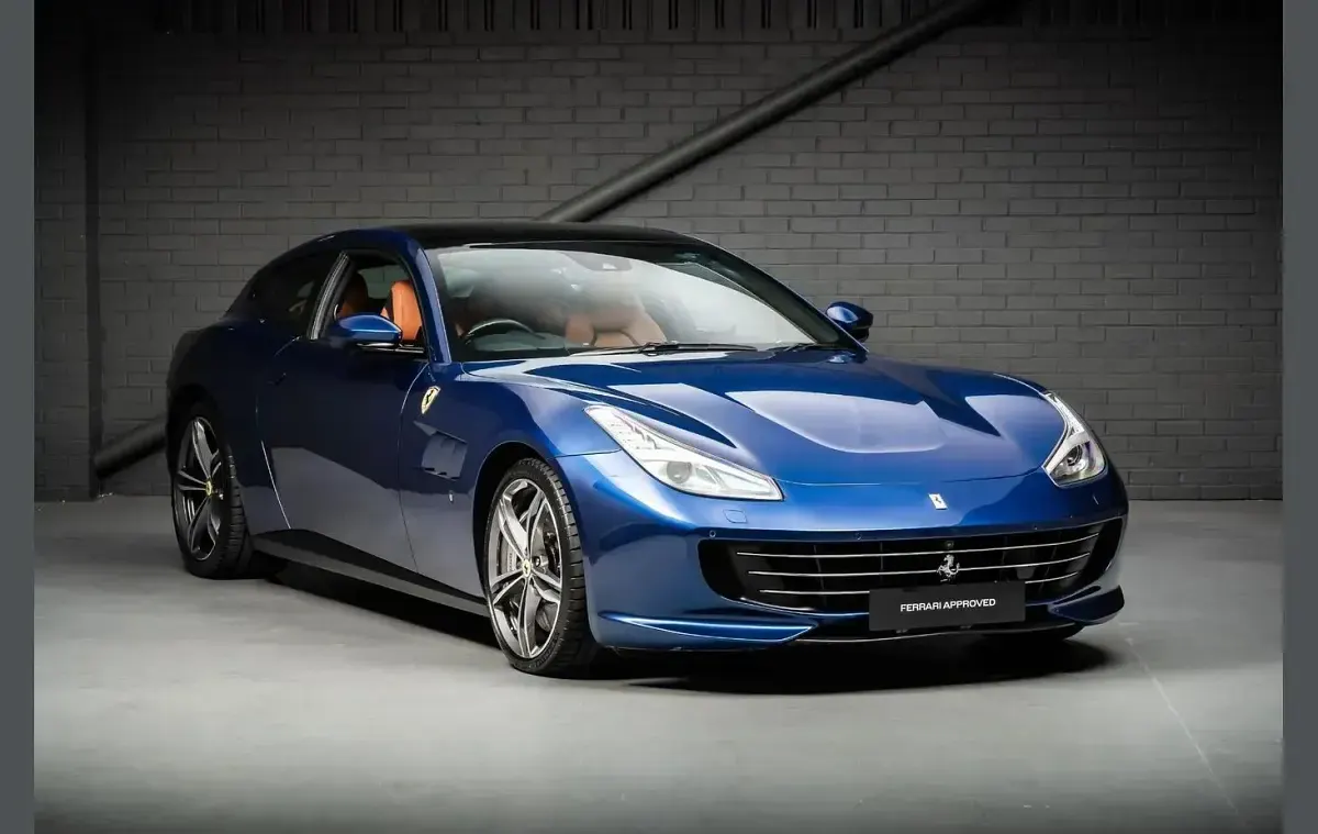 Used Ferrari GTC4Lusso 680 HP (500 kW) 2019 Blue Estate