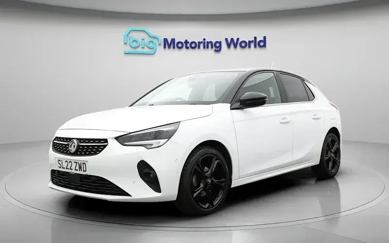 Used Vauxhall Corsa Edition 75 HP (55 kW) 2022 White Hatchback