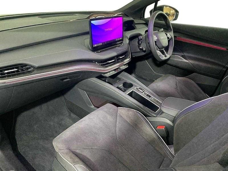 Used Skoda Enyaq iV SportLine 210 kW (286 HP) 2025 Grey SUV