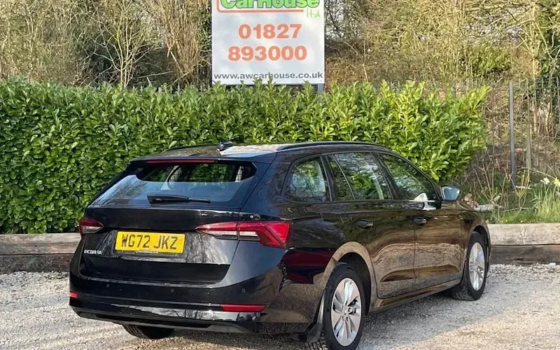 Used Skoda Octavia SE Technology 110 HP (80 kW) 2023 Black Estate