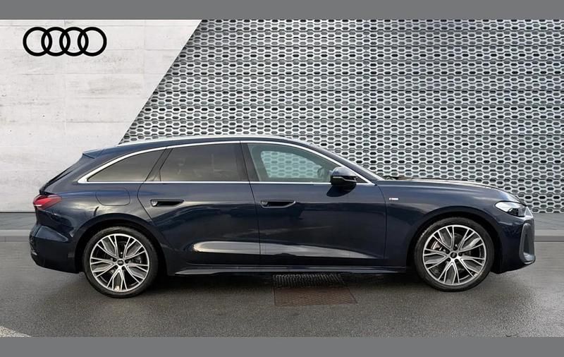 Used Audi A5 S-Line 200 HP (147 kW) 2025 Blue Estate