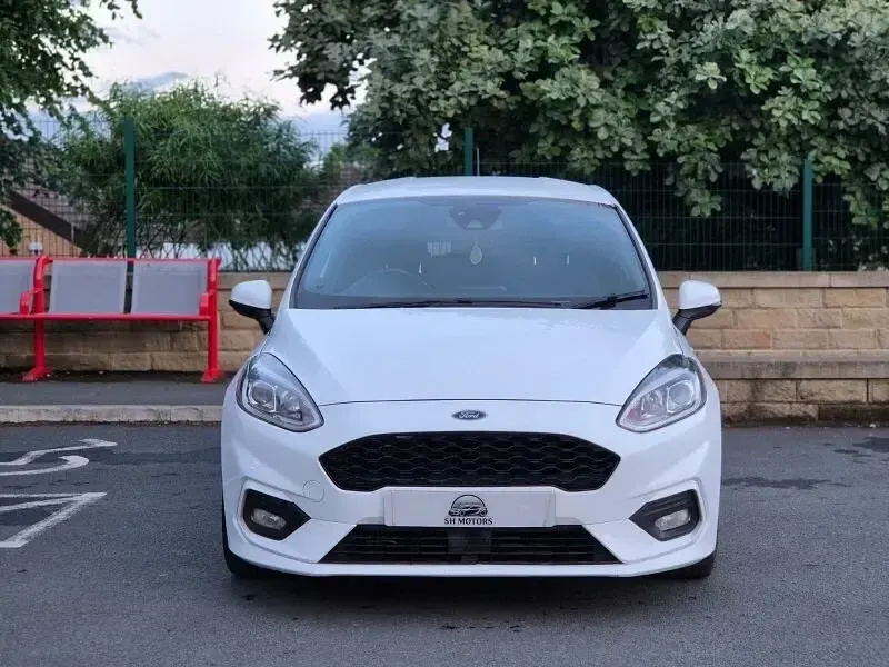 Used Ford Fiesta ST-Line 100 HP (73 kW) 2018 White Hatchback