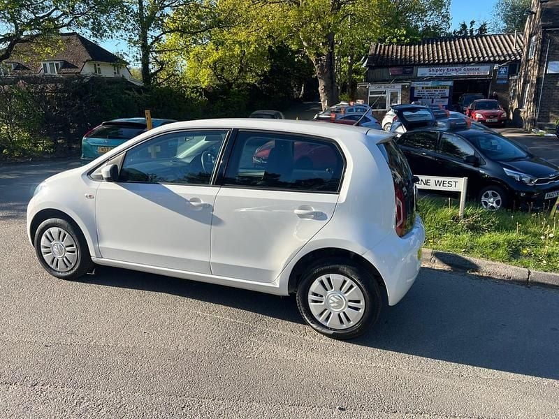 Used VW up! move up! 60 HP (44 kW) 2014 White Hatchback