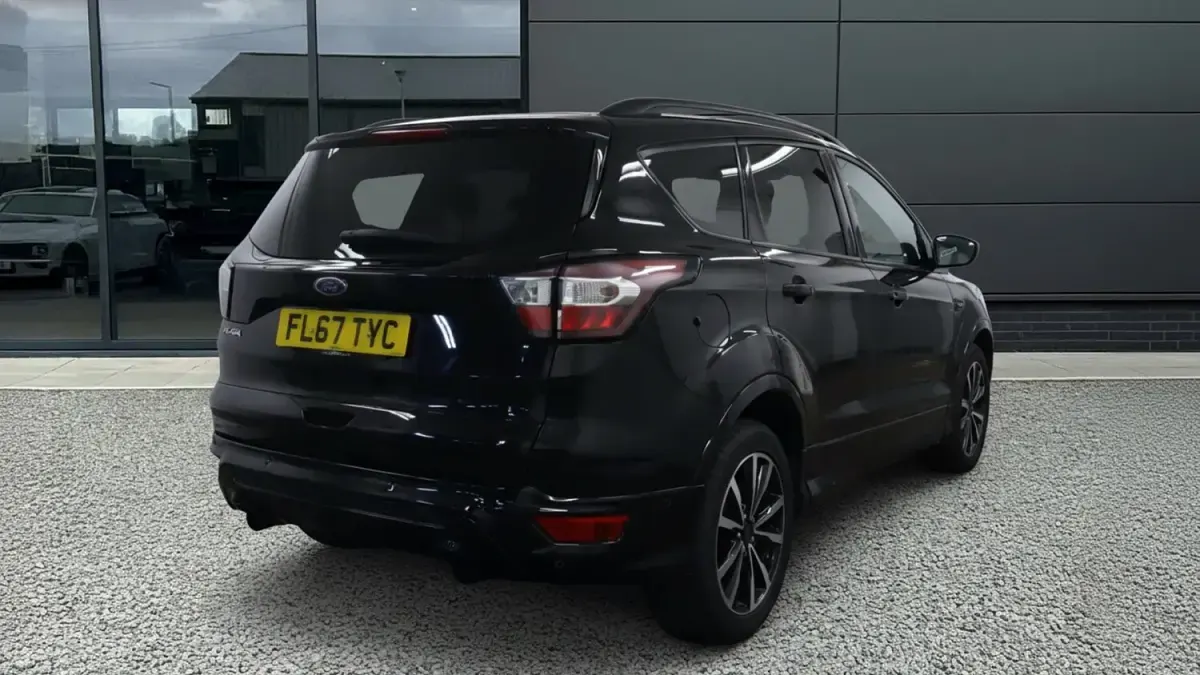 Used Ford Kuga ST-Line 120 HP (88 kW) 2017 Black SUV