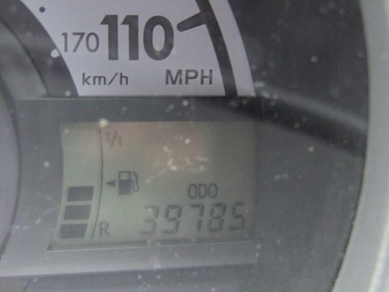 Used Toyota Aygo Platinum 67 HP (49 kW) 2010 Silver Hatchback