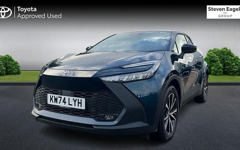 Used Toyota C-HR Design 223 HP (164 kW) 2025 SUV