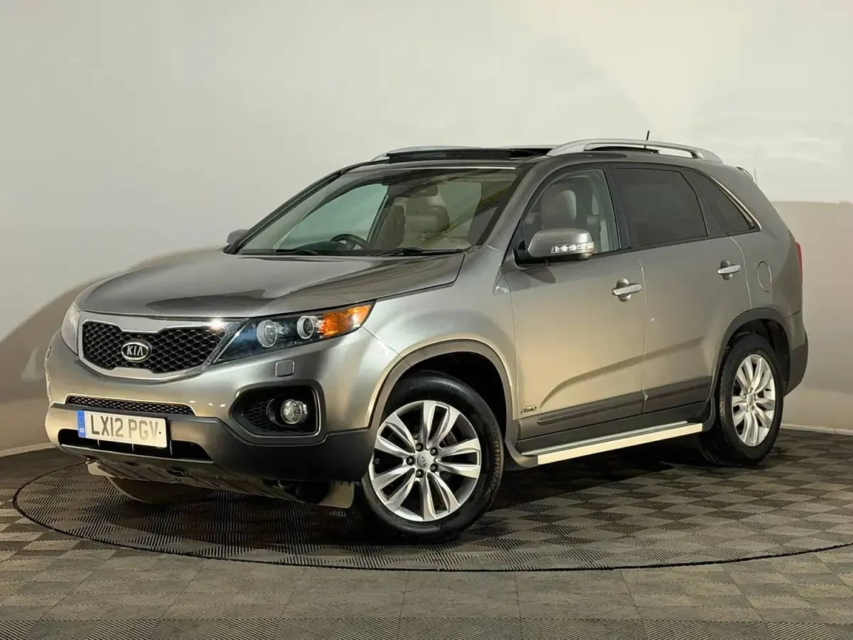 Used Kia Sorento 200 HP (147 kW) 2012 Silver SUV