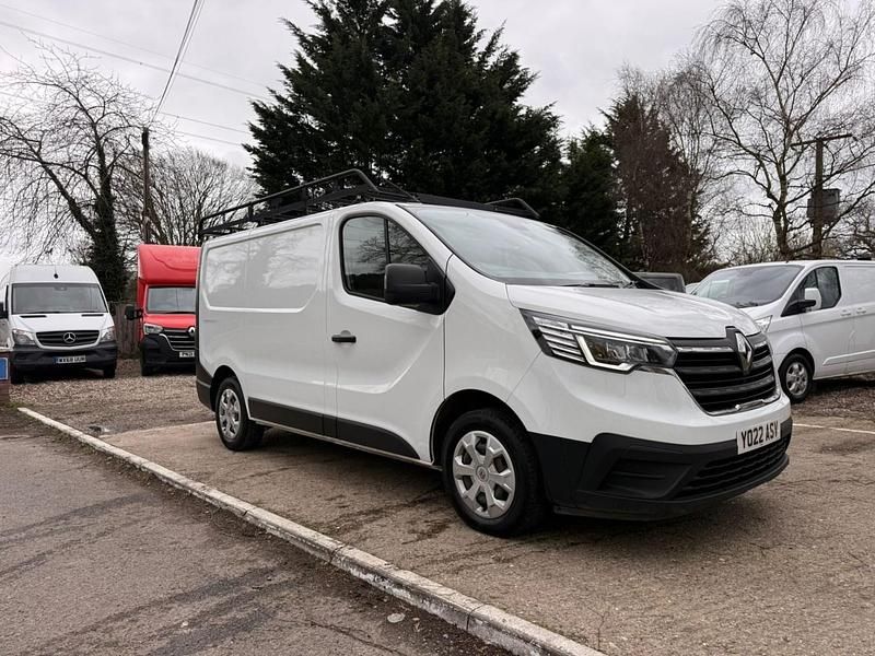 Used Renault Trafic Business 2022 White
