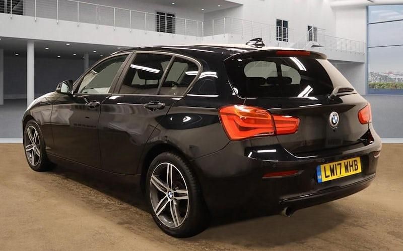 Used BMW 118 Sport Line 136 HP (100 kW) 2017 Hatchback