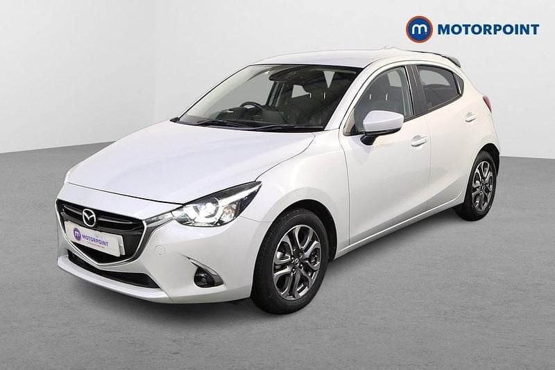 Used Mazda 2 Inclusive 90 HP (66 kW) 2018 Silver Hatchback