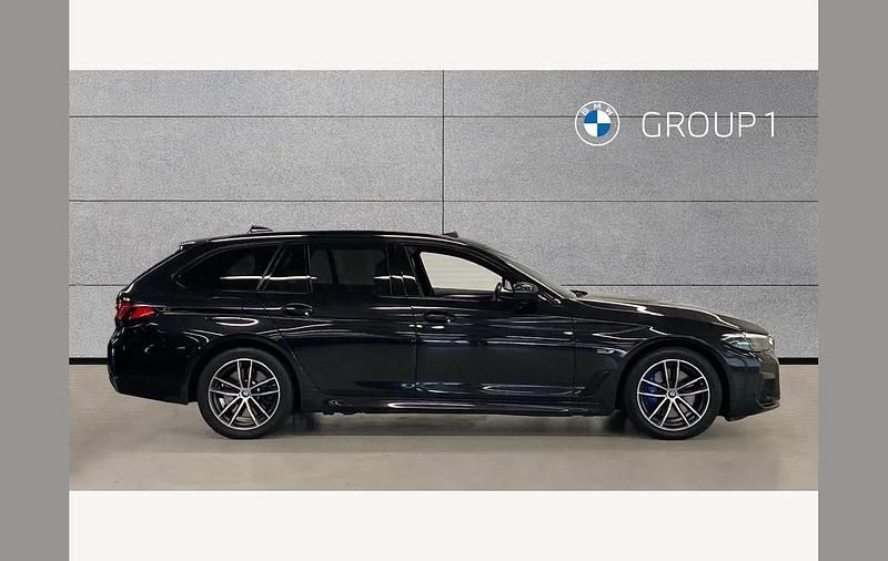 Used BMW 530e M Sport 292 HP (214 kW) 2023 Black Estate
