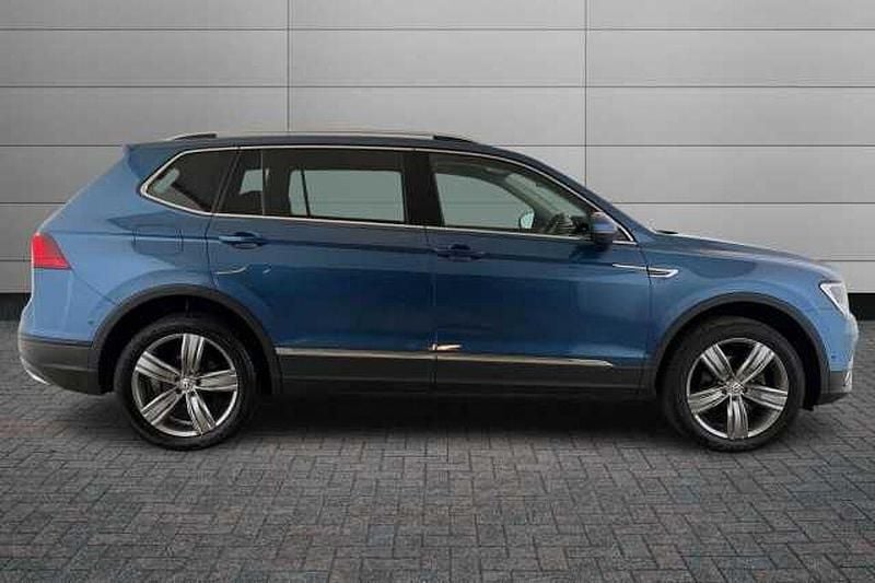 Used VW Tiguan Allspace Match 150 HP (110 kW) 2019 Blue SUV
