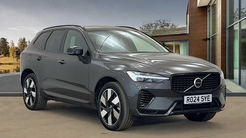 Used 2024 Volvo XC60 Plus SUV | £38,790 (Fair price) - Image 1/4
