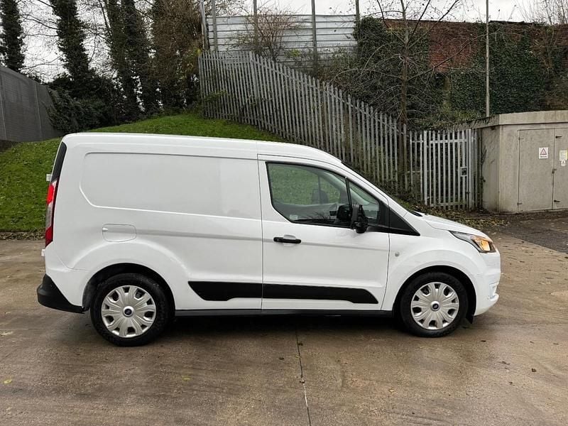 Used Ford Transit Connect Trend 100 HP (73 kW) 2021 White MPV