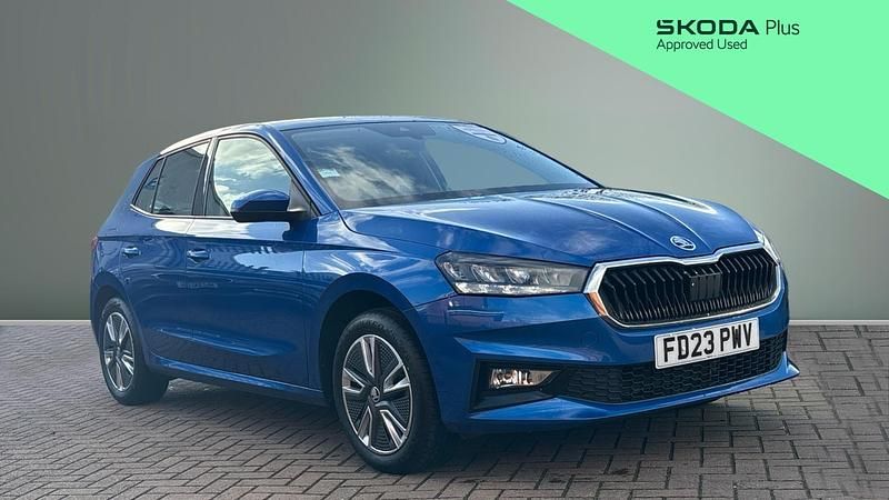 Used Skoda Fabia Comfort 95 HP (69 kW) 2023 Blue Hatchback