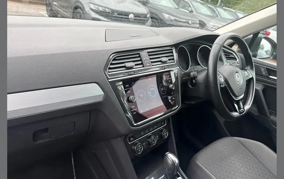Used VW Tiguan Match 150 HP (110 kW) 2019 Grey SUV