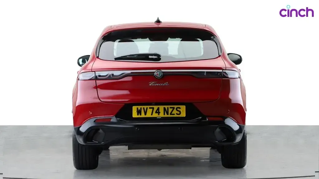 Used Alfa Romeo Tonale Sprint 2024 Red SUV