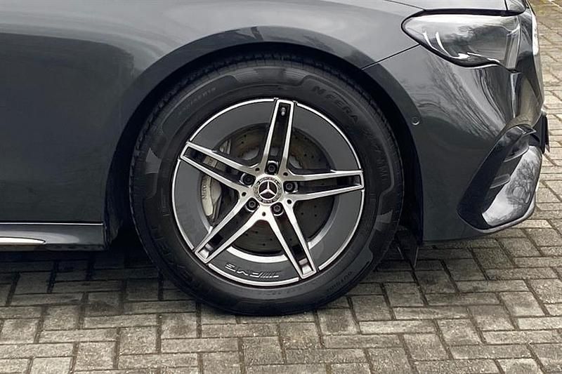 Used Mercedes E220 AMG line 197 HP (144 kW) 2025 Graphite grey Sedan