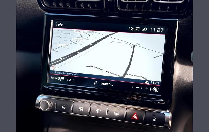 Used Citroën C3 Aircross PureTech 108 HP (79 kW) 2024 White SUV