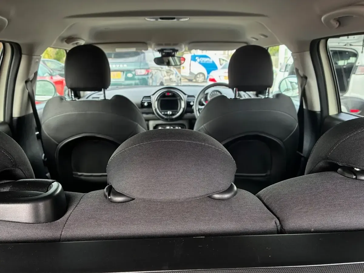 Used Mini Cooper Clubman 2018 White Estate