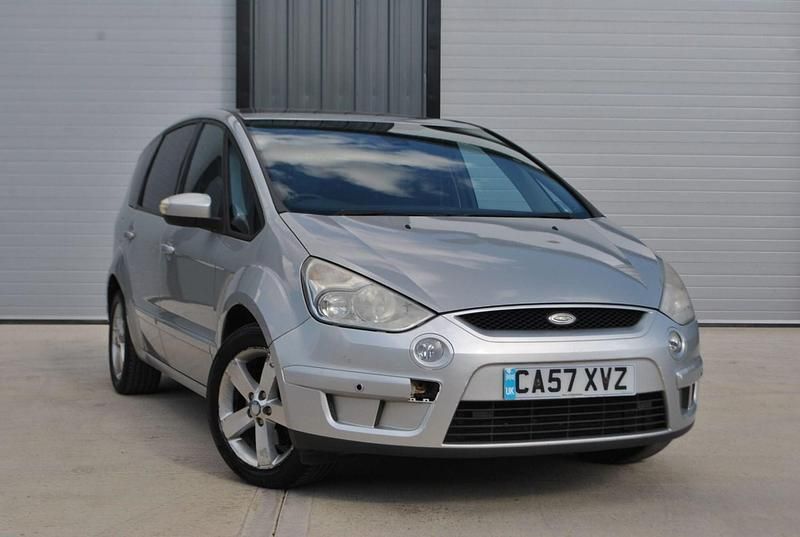 Silver Used 2008 Ford S-MAX Titanium MPV | £1,290 (Fair price) - Image 1/4
