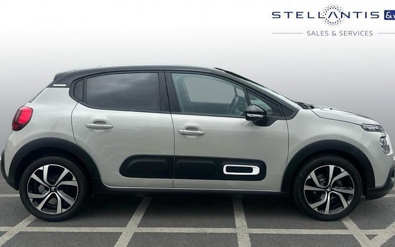 Usado Citroën C3 PureTech 83 HP (61 kW) 2024 Cinzento Citadino