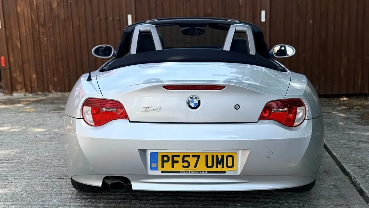 Used BMW Z4 150 HP (110 kW) 2007 Silver Cabriolet