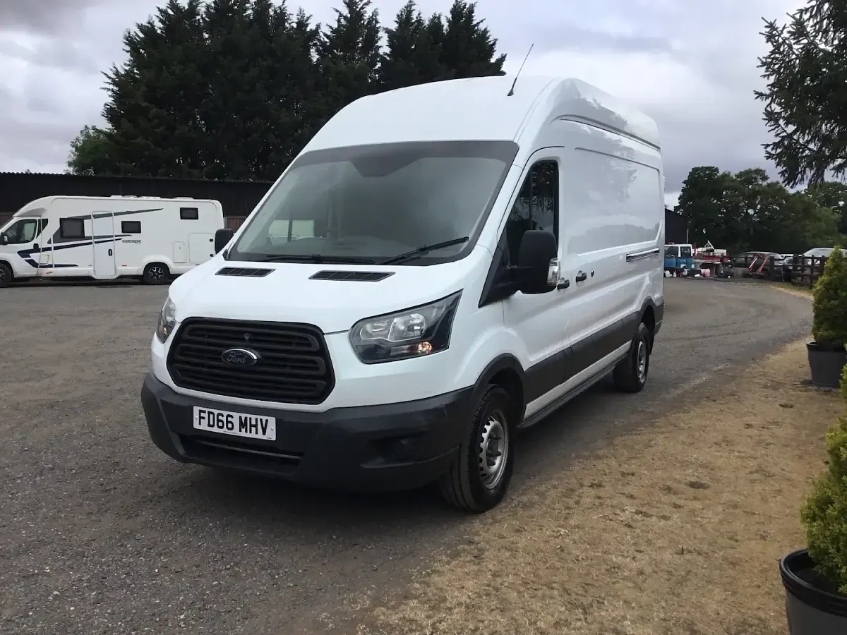 Used Ford Transit 130 HP (95 kW) 2016 White Van
