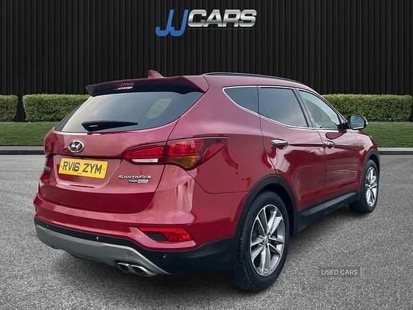 Used Hyundai Santa Fe Premium SE 200 HP (147 kW) 2016 Red SUV