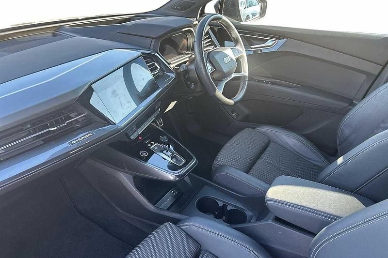 Used Audi Q4 e-tron S-Line 150 kW (204 HP) 2022 Blue SUV