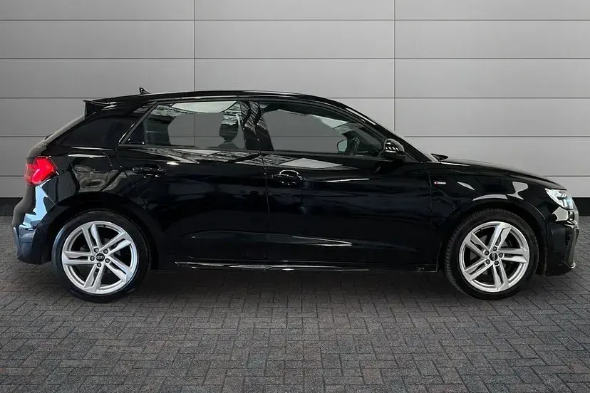Used Audi A1 Sportback S-Line 148 HP (108 kW) 2022 Mythos black Hatchback
