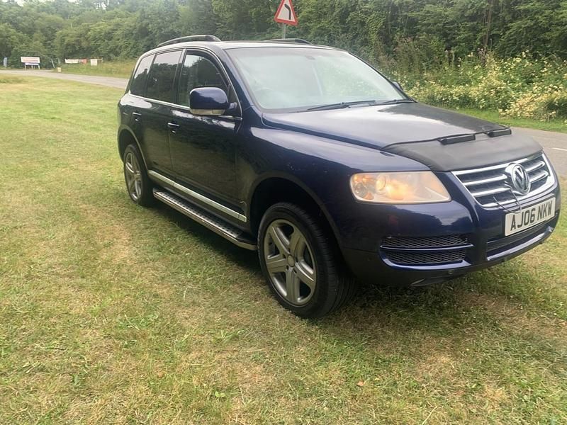 Blue Used 2006 VW Touareg Sportline SUV | £2,995 (Fair price) - Image 1/4