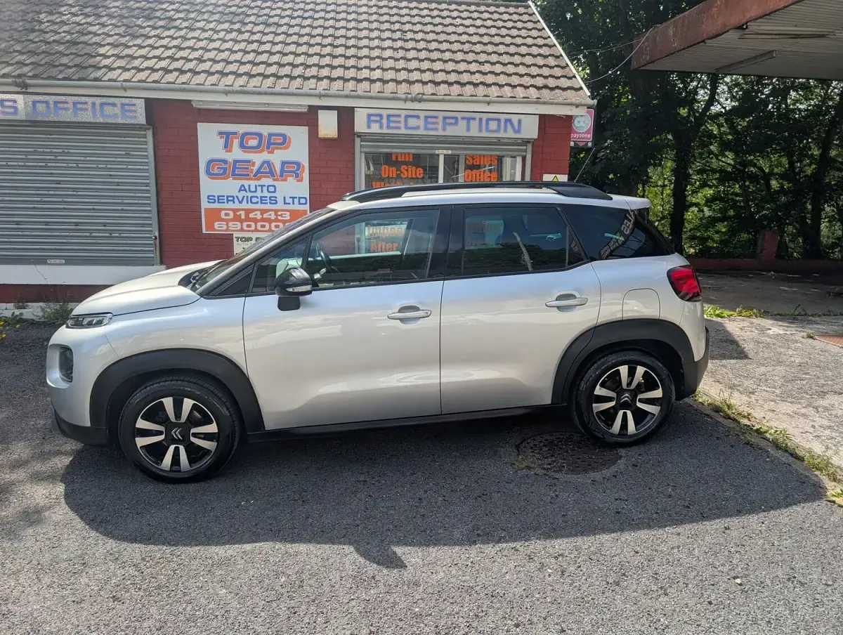 Used Citroën C3 Aircross Feel 80 HP (58 kW) 2018 Silver SUV