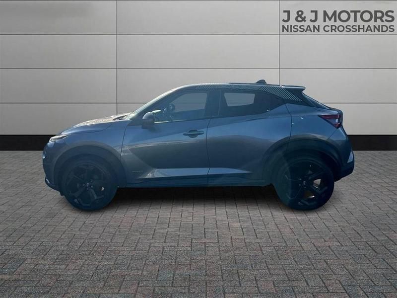 Używany Nissan Primera 143 KM (105 kW) 2022 Szary Hatchback