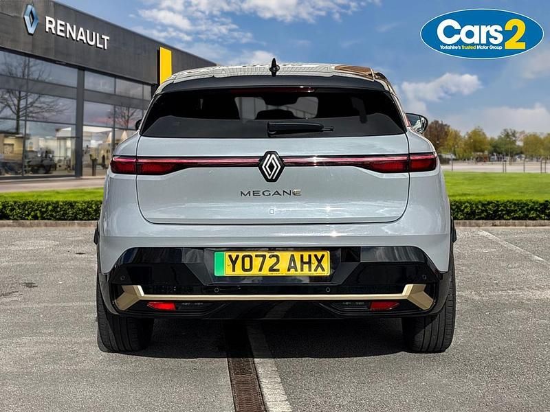 Used Renault Megane E-Tech 160 kW (218 HP) 2023 Grey/black  Hatchback