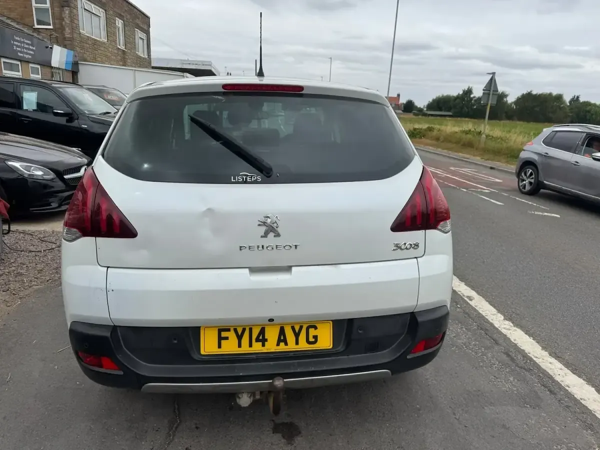 Used Peugeot 3008 Allure 115 HP (84 kW) 2014 White Estate