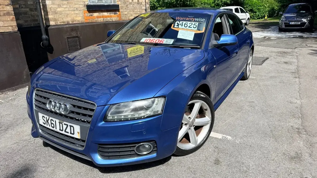 Used Audi A5 S-Line 170 HP (125 kW) 2011 Blue Coupe